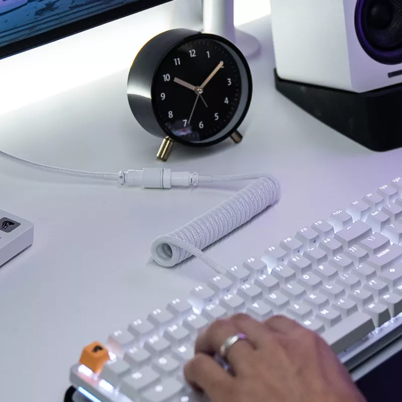 Coiled Καλώδιο USB GLORIOUS GMMK Ghost White (GLO-KB-ACC-CBL-COIL-GWHT) – Σπιράλ καλώδιο, Ghost White