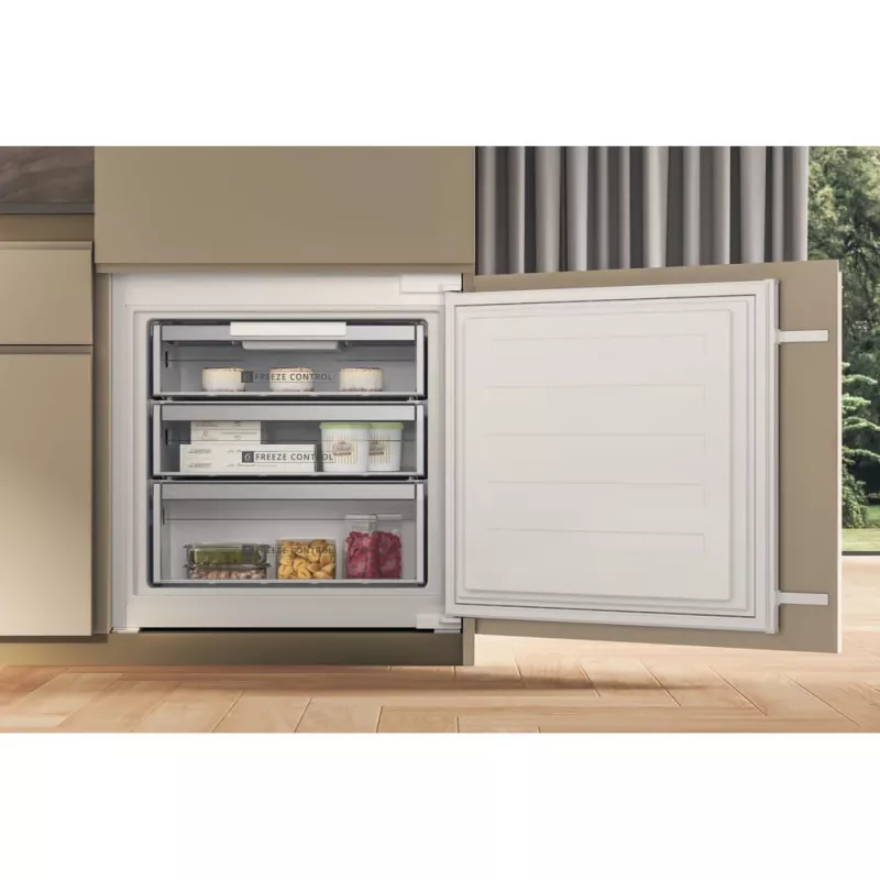 Whirlpool SP40 812 EU 2 Εντοιχιζόμενη 400 L Λευκή