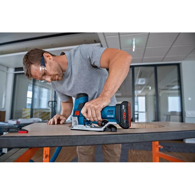 Bosch 0 615 990 N36 σετ συνδυασμού ηλεκτρικών εργαλείων μπαταρίας
