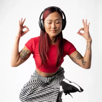 Skullcandy Crusher Evo Ακουστικά – ασύρματα & ενσύρματα Over-Ear, Bluetooth 5.0, μπαταρία 40 h, USB-C, 3,5 mm, πτυσσόμενα, μαύρα