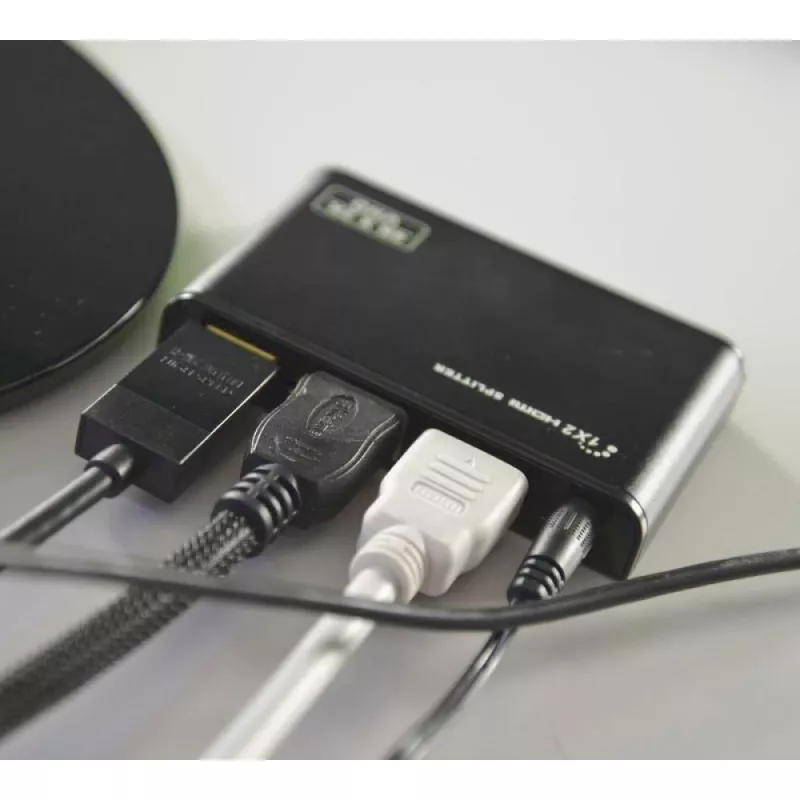 Techly IDATA HDMI2-4K2 Διαχωριστής βίντεο HDMI 2x HDMI