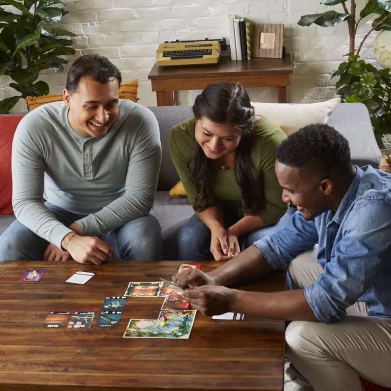 Cluedo Escape επιτραπέζιο παιχνίδι ντετέκτιβ