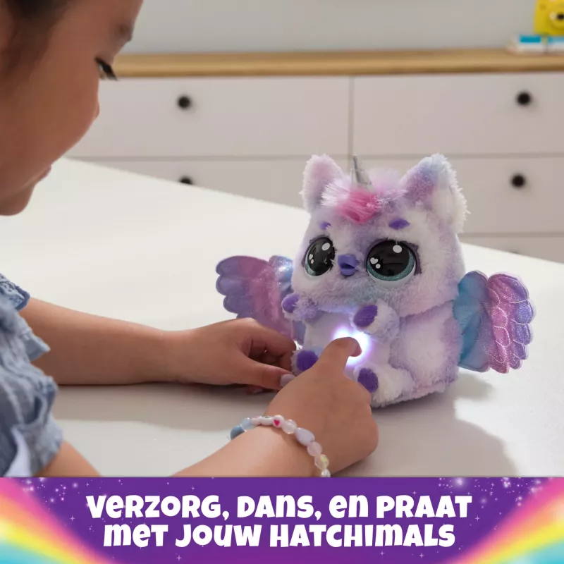 Hatchimals Alive Mystery Hatch Pufficorn Spinmaster μπαταρία AA ροζ λευκό