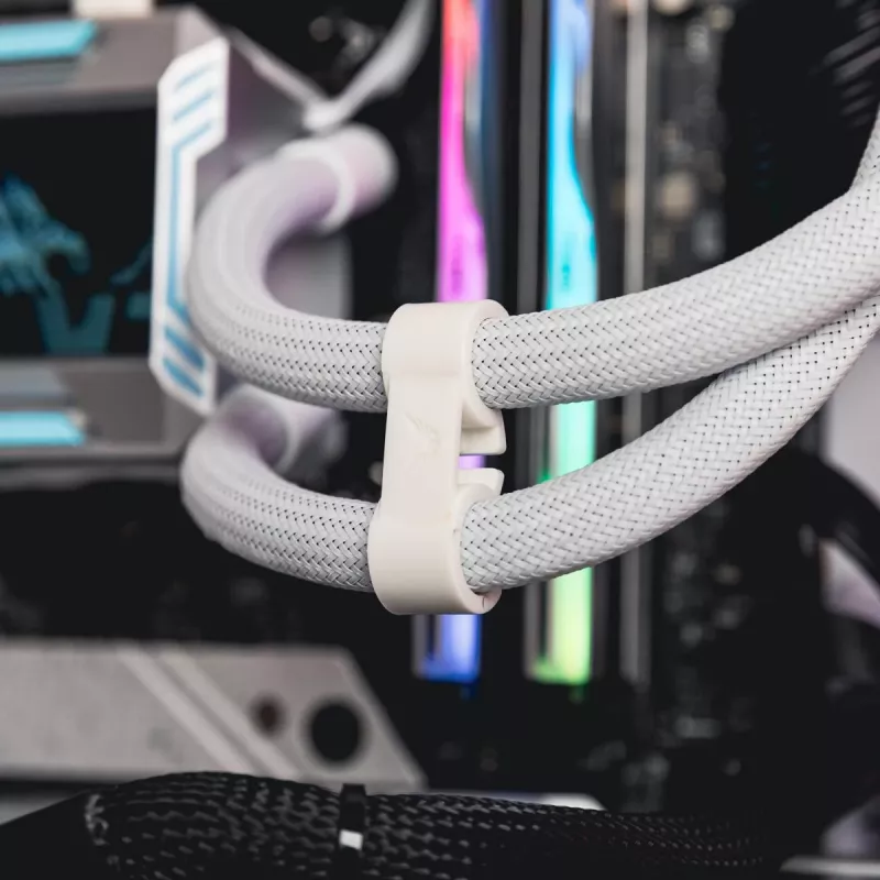 VALKYRIE All-in-One Υδρόψυξη Syn 240 ARGB Λευκό
