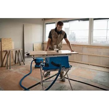 Bosch BITURBO GTS 18V-216 Professional επιτραπέζιο δισκοπρίονο μπαταρίας, 18 V, δίσκος 216 mm, solo (χωρίς μπαταρία και φορτιστή), μπλε
