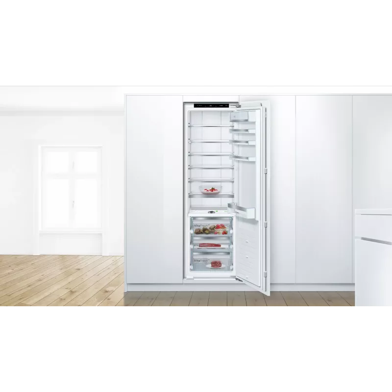 Bosch Serie 8 KIF81PFE0 Ψυγείο εντοιχιζόμενο 289 L