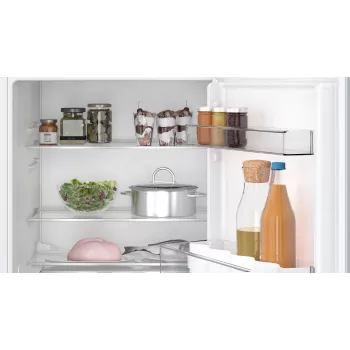 Bosch Serie 4 KUR21VFE0 ψυγείο εντοιχιζόμενο 134 L λευκό