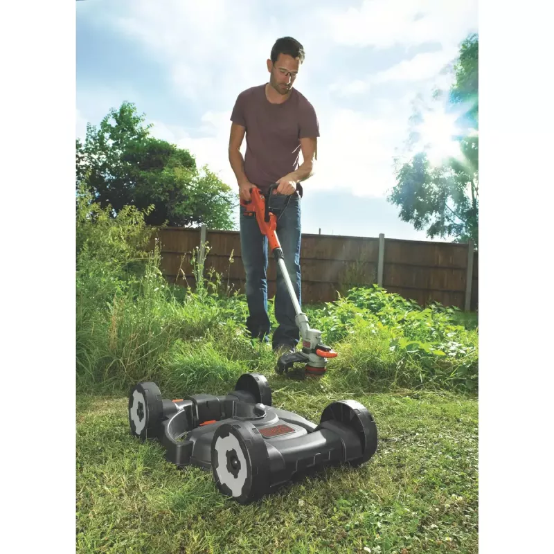Χορτοκοπτικό/Μηχάνημα κοπής με νήμα Black & Decker STC1820CM-QW