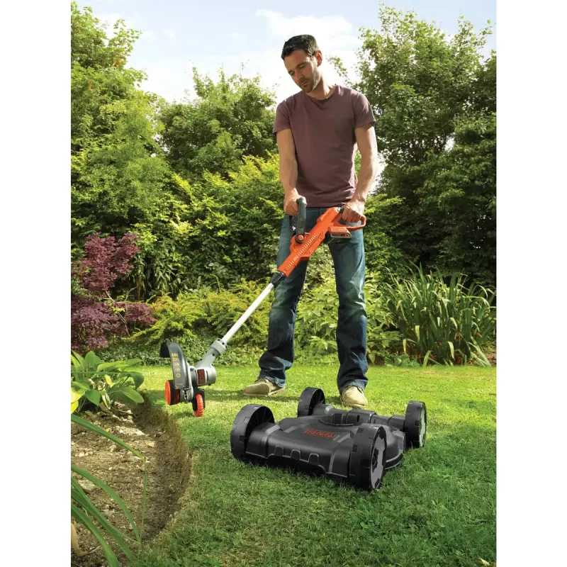 Χορτοκοπτικό/Μηχάνημα κοπής με νήμα Black & Decker STC1820CM-QW