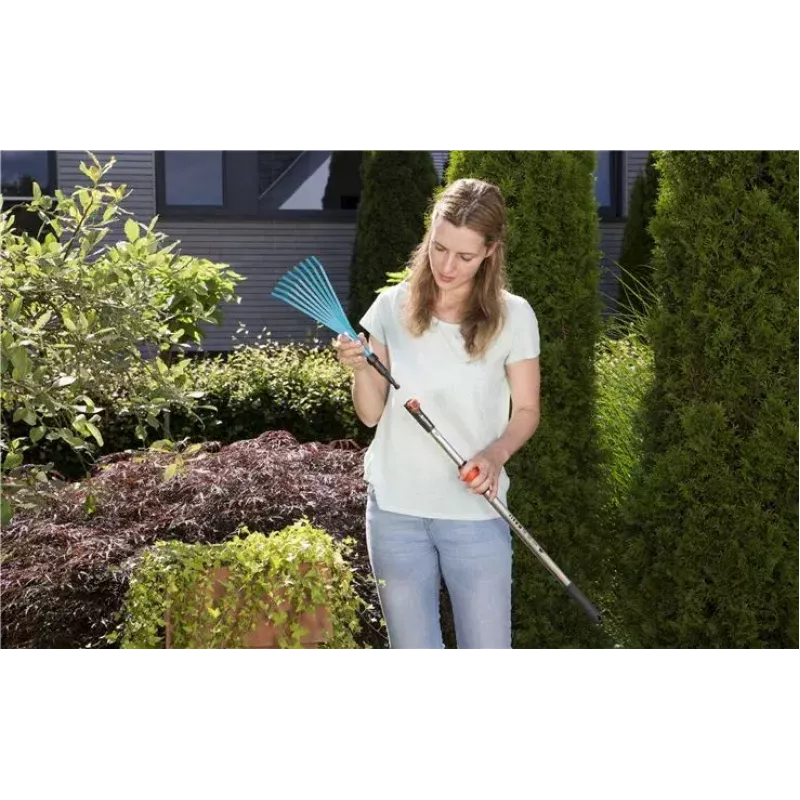 Τσουγκράνα χειρός Gardena 08917-20