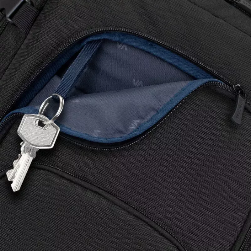 Σακίδιο Rivacase 8461 43,9 cm 17,3 ίντσες μαύρο 2 μπροστινές τσέπες