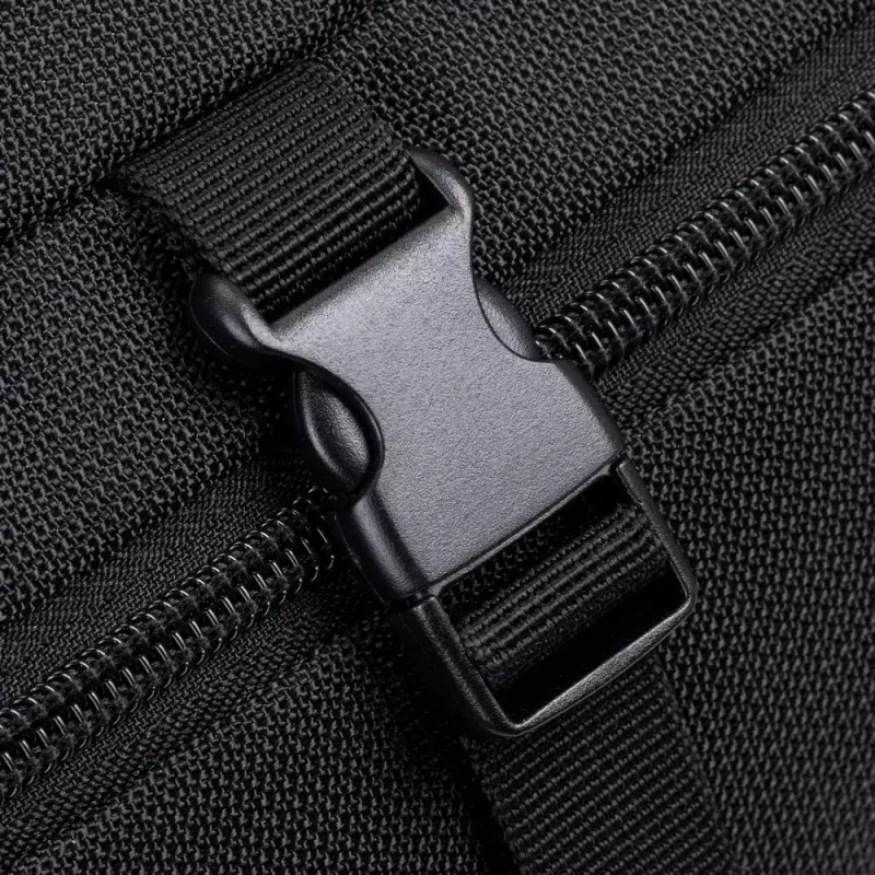 Σακίδιο Rivacase 8461 43,9 cm 17,3 ίντσες μαύρο 2 μπροστινές τσέπες