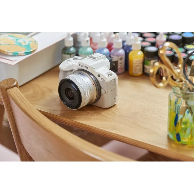 Φωτογραφική μηχανή MILC Canon EOS R50 λευκή 24,2 MP 4K Ultra HD