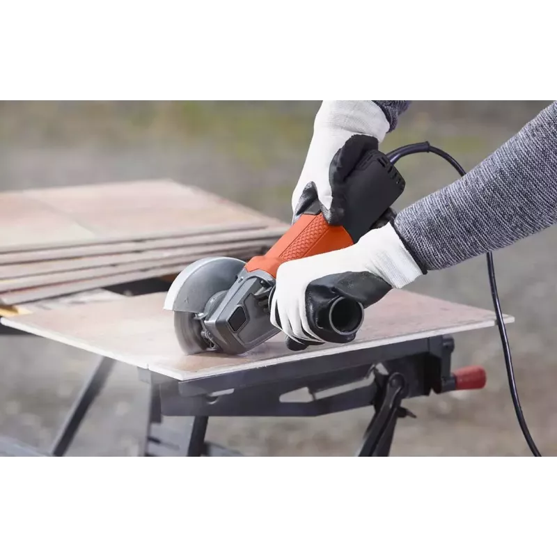 Γωνιακός τροχός Black & Decker BEG110-QS