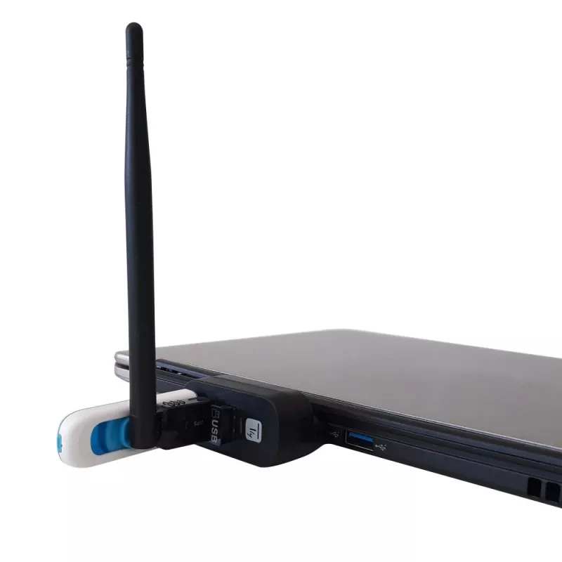 Techly IUSB3-HUB3-ROTB διανομέας USB 3.0 3 θυρών, περιστρεφόμενος βύσμα USB-A 180°, με καλώδιο, μαύρος