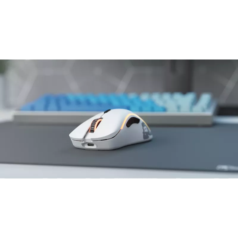 Glorious Gaming Glorious Model D Wireless - Ματ λευκό, Δεξιόχειρας, RF Wireless, 19000 DPI, Λευκό