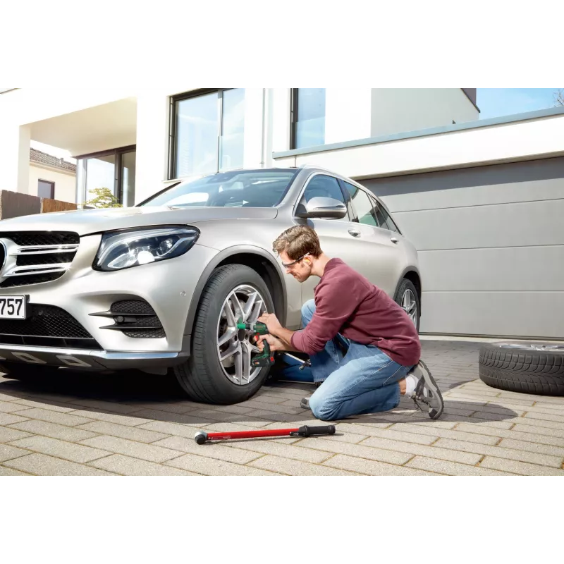 Bosch UniversalImpactDrive 18V-350 (Bare tool + Hex-Adapter + 3 καρυδάκια 17, 19, 21 mm)