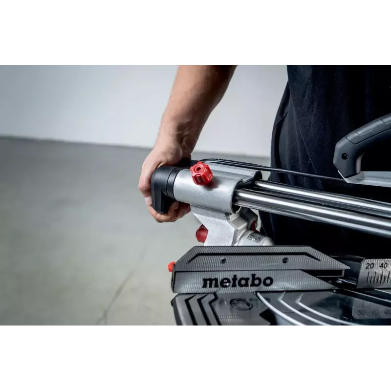 Πριόνι Metabo KGS 216 M SET