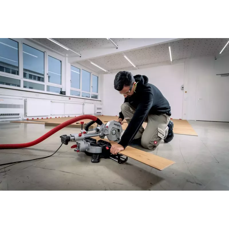 Πριόνι Metabo KGS 216 M SET