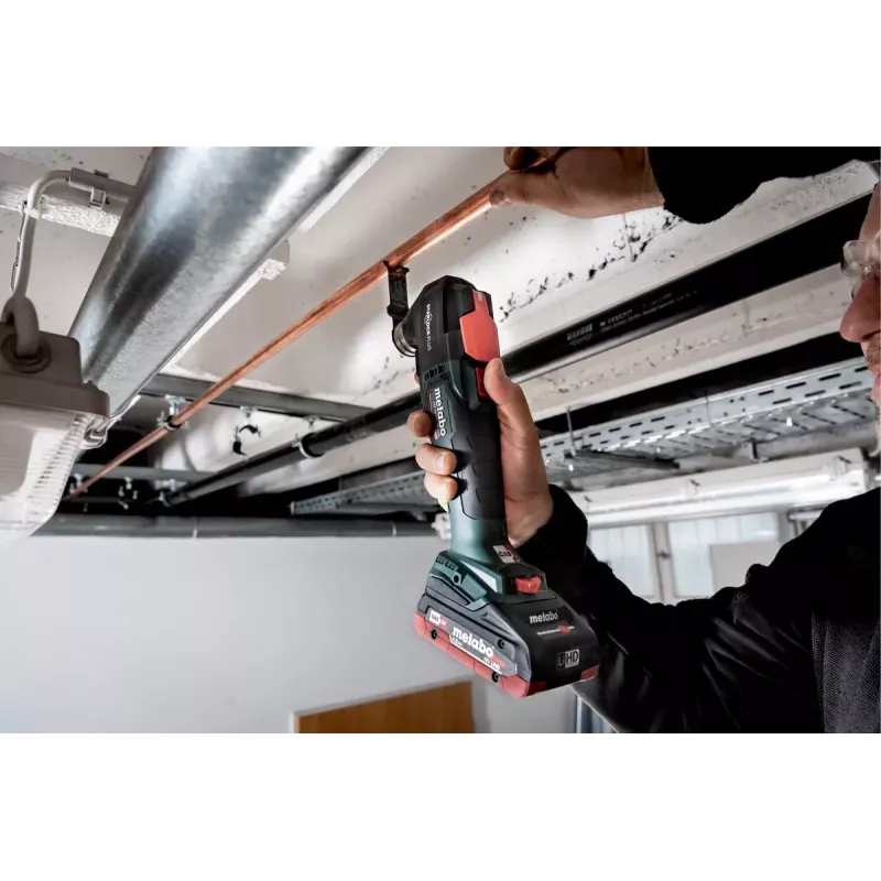 Metabo MT 18 LTX BL QSL πολυεργαλείο μπαταρίας, 18 V, με 2 μπαταρίες
