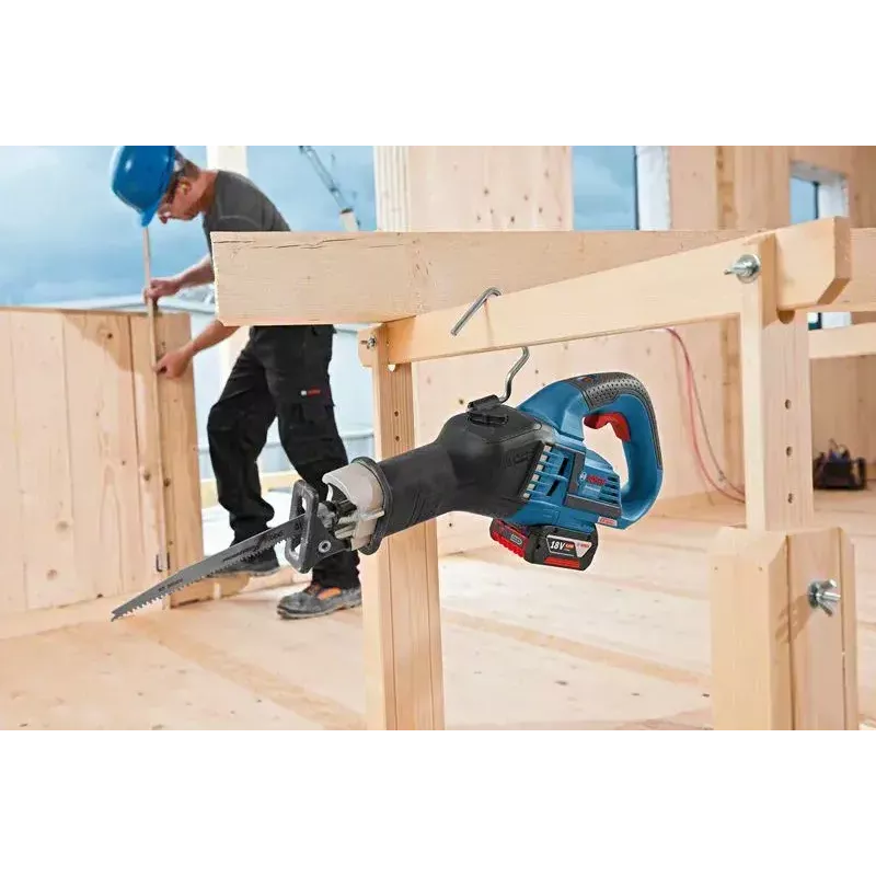 Πριόνι Bosch GSA 18V-32 Professional