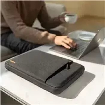 Προστατευτική θήκη tomtoc TOM-A13-E01D για 15–16 ίντσες MacBook Pro MacBook Air, μαύρη