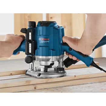 Bosch GOF 1250 CE μαύρο, μπλε 24000 U/min 1250 W