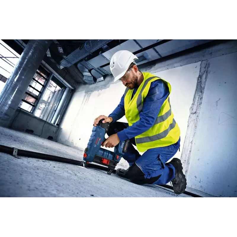Καρφωτικό Bosch GNB 18V-40 με μπαταρία 18V ελαφρύ