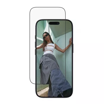 Μεμβράνη προστασίας οθόνης PanzerGlass SAFE. by για iPhone 17 Pro — μεμβράνη PET εξαιρετικά ευρεία με μαύρο πλαίσιο, ξηρή εφαρμογή, ανθεκτική σε γρατσουνιές και κρούσεις