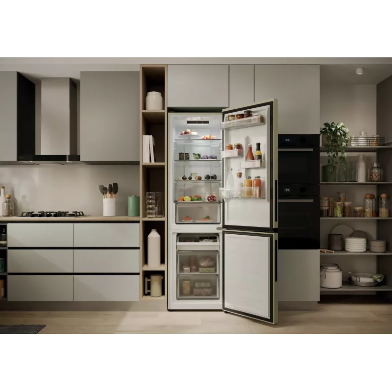 Candy CNCQ2T518EC Ελεύθερης Τοποθέτησης 279 L Κρεμ