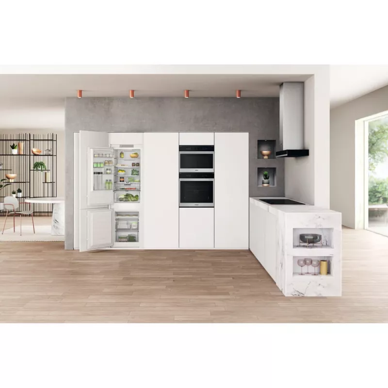 Whirlpool WHC18 T322 εντοιχιζόμενο ψυγείο 250 L