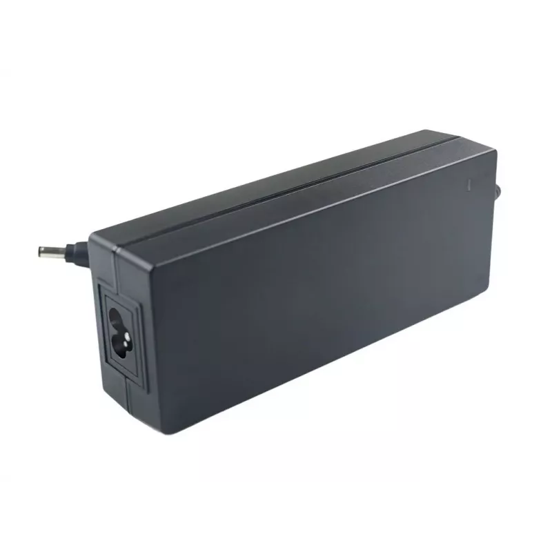 CoreParts MBXAC-AC0016 Τροφοδοτικό εσωτερικού χώρου 120 W Μαύρο