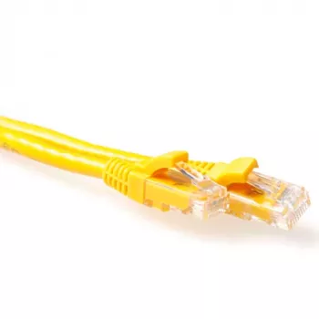 ACT Κίτρινο καλώδιο patch U/UTP CAT6 2 μέτρων με προστασία γλωττίδας και βύσματα RJ45