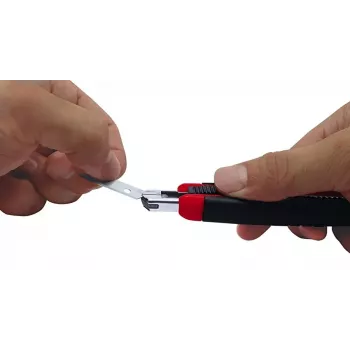 Μαχαίρι με αναλώσιμη λεπίδα Wedo 78 409 μαύρο κόκκινο