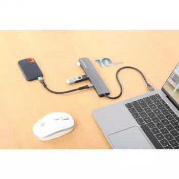 Manhattan USB-C Dock/Hub, Θύρες (x7): USB-A (x3) και USB-C (x4), με Power Delivery (PD) 100 W – απαιτείται εξωτερικός φορτιστής USB-C (δεν περιλαμβάνεται). Τροφοδοσία USB (δεν απαιτείται εξωτερικό τροφοδοτικό) όταν δεν χρησιμοποιείται PD, αλουμίνιο