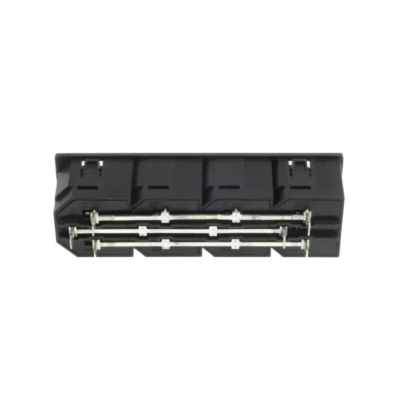 ACT C13 IEC Lock Net Entree (4x έξοδος) - μαύρο, PA135015BK4