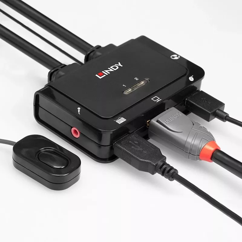 Lindy KVM Switch 2 Θυρών DisplayPort 1.2, USB 2.0 και Audio με Καλώδιο