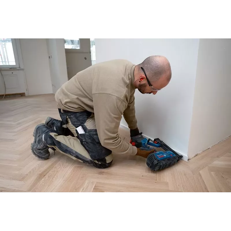 Bosch GNH 18V-50 M Professional καρφωτικό μπαταρίας