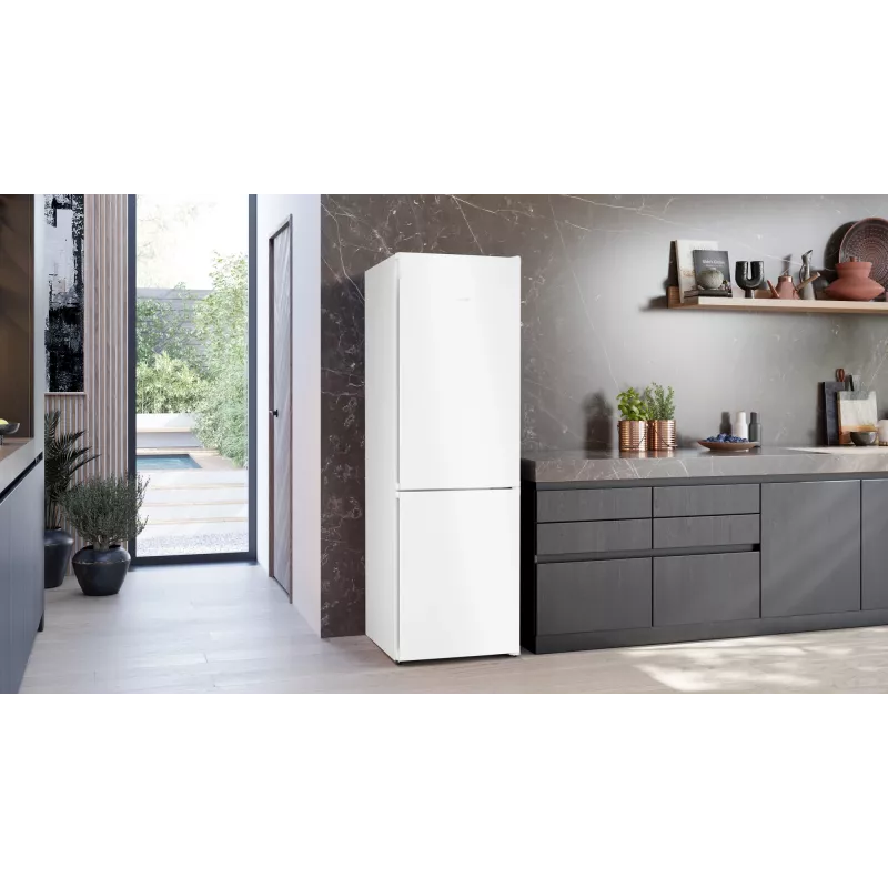 Siemens iQ300 KG36N2WCF Ψυγειοκαταψύκτης Ελεύθερος 321 L Λευκό