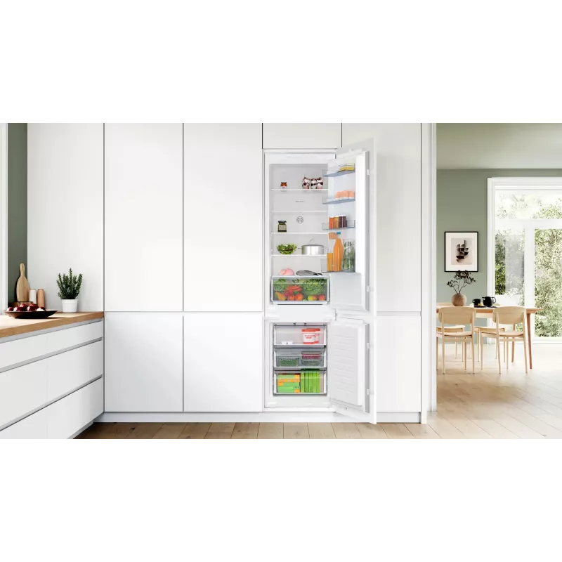 Bosch Serie 2 KIN96NSE0 Ψυγειοκαταψύκτης Εντοιχιζόμενος 290 L Λευκό