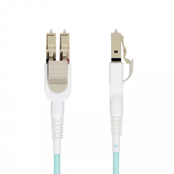 StarTech.com 5m (16.4ft) LC σε LC (UPC) OM4 εναλλασσόμενο καλώδιο οπτικής ίνας 50/125µm, 100G, αλλαγή πολικότητας χωρίς εργαλεία, χαμηλή εξασθένηση εισαγωγής – Καλώδιο jumper οπτικής ίνας LSZH