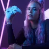 Gamepad VICTRIX 052-002-WH ενσύρματο & ασύρματο RF/USB, USB-C, 2000mAh, PC/PS4/PS5, Μωβ/Λευκό