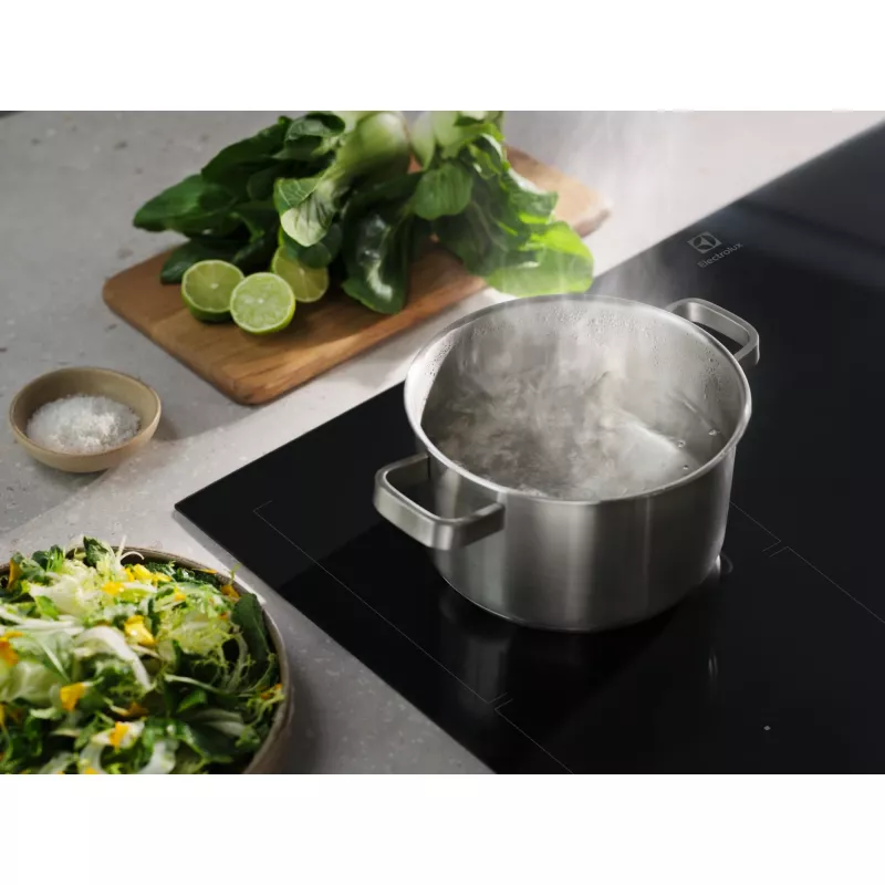 Electrolux EIV634 μαύρο εντοιχιζόμενη 60 cm εστία επαγωγής 4 ζωνών