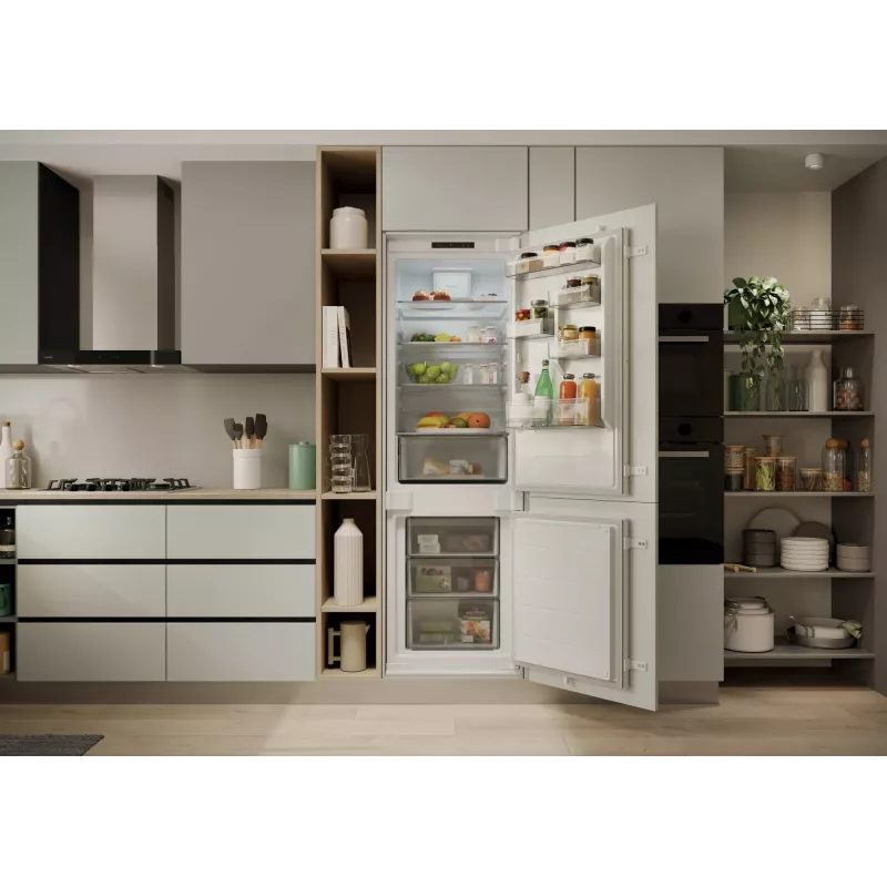 Candy ECNBQL3518EV Εντοιχιζόμενο 268 L Λευκό