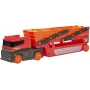 Hot Wheels City Mega Hauler με αποθηκευτικό χώρο για έως 50 αυτοκίνητα σε κλίμακα 1:64, από 3 ετών