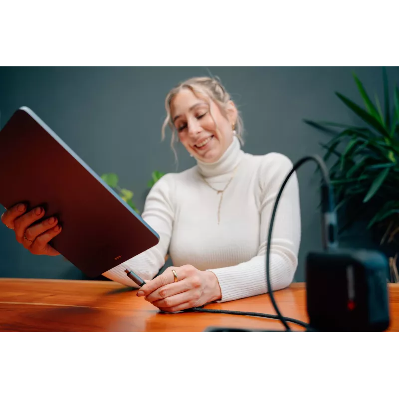 Verbatim Sync & Charge καλώδιο USB-C σε USB-C 240W 40 Gbit/s με οθόνη 120 cm