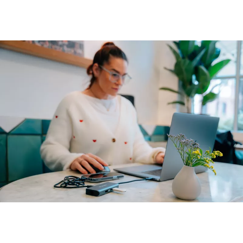Verbatim USB-C Essentials multiport hub 6 θύρες: RJ45, HDMI, USB-C PD, 3 x USB-A 3.2 Gen 1