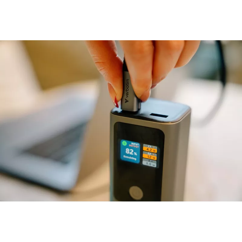 Φορητή μπαταρία Verbatim Charge 'n' Go powerbank 27000mAh