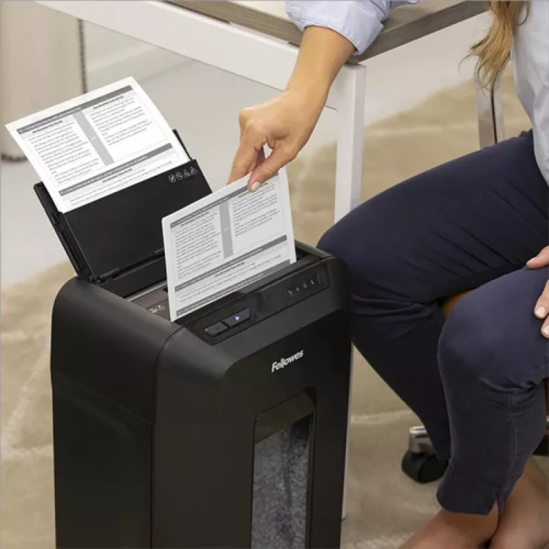 Fellowes Automax 80M Καταστροφέας εγγράφων κοπής σωματιδίων 22 cm Μαύρο