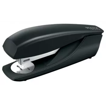 Leitz NeXXt Recycle Συρραπτικό, 30 φύλλων, μαύρο, τυπικό συρράπωμα, 24/6, πλαστικό, 80 g/m²